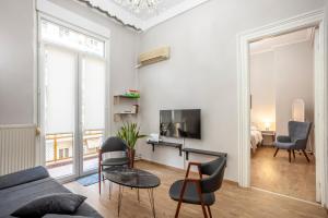 Goldhair apartments II