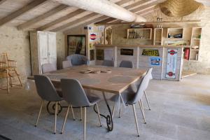 Villas magnificient property with heated swimming-pool in the luberon - 14 persons : photos des chambres