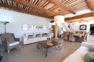 Villas magnificient property with heated swimming-pool in the luberon - 14 persons : photos des chambres