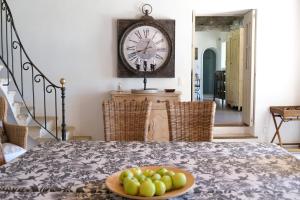 Villas magnificient property with heated swimming-pool in the luberon - 14 persons : photos des chambres