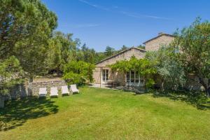 Villas magnificient property with heated swimming-pool in the luberon - 14 persons : photos des chambres