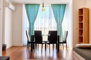 Mavi Apartment Onix Blue