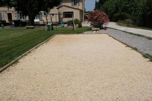 Villas typical provencal mas with heated pool, 10 people, in the countryside of cavaillon, luberon, provence. : photos des chambres