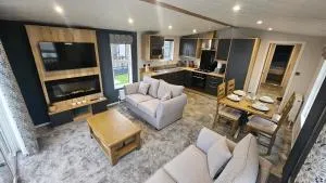 Hot Tub Lodge Cornwall - Saint Stephen