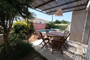 Maisons de vacances nice house with private pool - 6 persons in the center of the village of merindol in the luberon in provence : photos des chambres