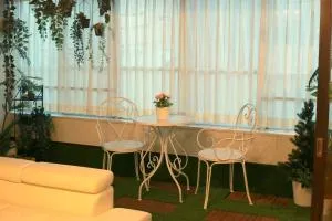 난바역 전철12분 최대9명 니시타나베역 도보 10초 호텔 침대커버 - Miyake