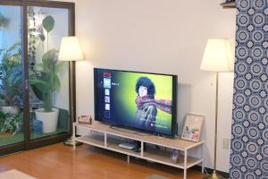 난바역 전철12분 최대9명 니시타나베역 도보 10초 호텔 침대커버