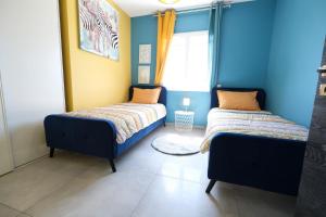 Villas charming villa with heated pool, 14 people, located in aureille, near les baux de provence, in the alpilles : photos des chambres