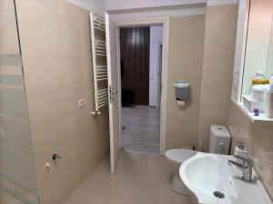 Fundeni Studio Modern