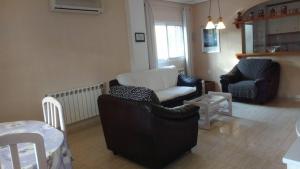 Casa con terraza y piscina R14 by Novadesta