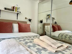 Flat in Victorian West Kensington Mansion