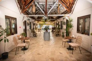 Lava Beach Suites - Níthavris