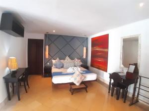 4 Bedroom Villa with private Pool