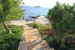 Apartment 5148-5 for 5 Pers in Rogoznica