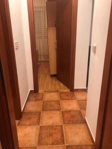 Apartment 5148-5 for 5 Pers in Rogoznica