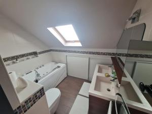 Appartements Magnifique maison : photos des chambres