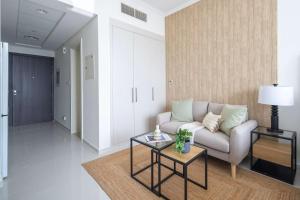 Frank Porter - Damac Carson B