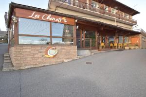 Hotels Hotel Les Chenets : photos des chambres