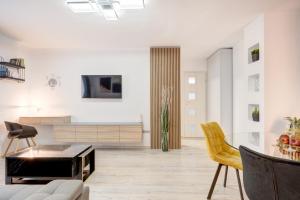 Elegant Old Town Escape