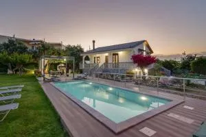 Santy Villa - Gerani - Módhion