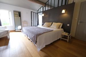 Villas charming provencal house with private pool for 4 people in cheval blanc, luberon. : photos des chambres