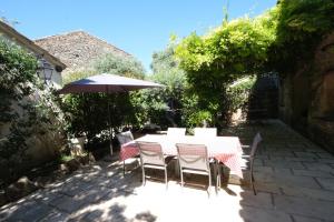 Villas charming provencal house with private pool for 4 people in cheval blanc, luberon. : photos des chambres