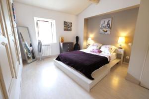 Villas charming provencal house with private pool for 4 people in cheval blanc, luberon. : photos des chambres