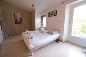 Villas charming provencal house with private pool for 4 people in cheval blanc, luberon. : photos des chambres