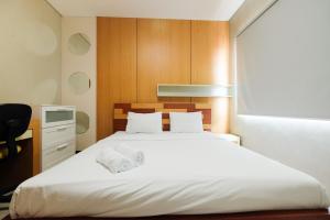 Great Choice and Strategic 1BR Apartment at Thamrin Residence By Travelio