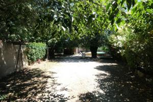 Villas charming provencal house with private pool for 4 people in cheval blanc, luberon. : photos des chambres