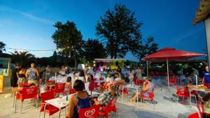 Campings Camping Domaine Du Golfe De Saint Tropez : photos des chambres