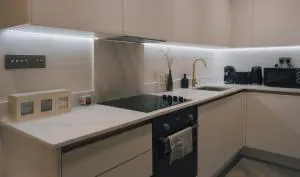 Luxurious Apartment in St Albans - 伦敦科尔尼