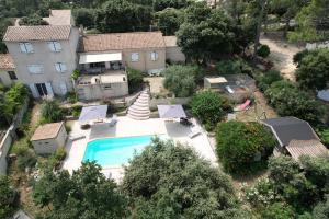 villa with pool and beautiful view in the luberon in pujet sur durance - 10