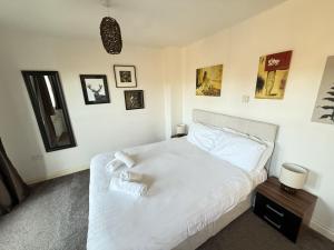 Meadowside Apartment