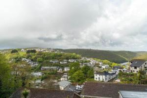 Peaceful Home in Looe with Stunning Views