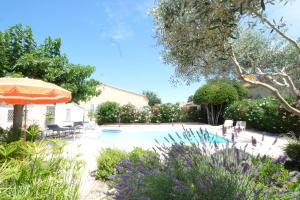 pleasant holiday rental with swimming pool, in moulès, near arles, between the camargue and the alpilles – 6 people