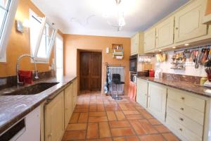 Maisons de vacances pleasant holiday rental with swimming pool, in moules, near arles, between the camargue and the alpilles – 6 people : photos des chambres