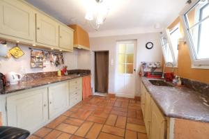 Maisons de vacances pleasant holiday rental with swimming pool, in moules, near arles, between the camargue and the alpilles – 6 people : photos des chambres