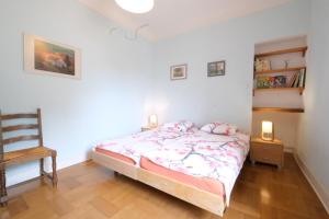 Maisons de vacances pleasant holiday rental with swimming pool, in moules, near arles, between the camargue and the alpilles – 6 people : photos des chambres