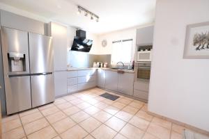 Villas Provencal house, pool, Mouries, Alpilles, Provence - 6 people : photos des chambres