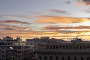 Central Athenian penthouse Acropolis