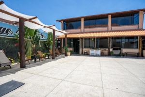 Village Vilatur lofts pé na areia em Saquarema