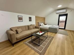 Promo Studio Apartment