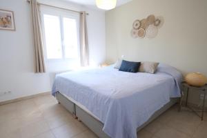Villas charming house in a quiet environment with private swimming pool, near the village center of maussane-les-alpilles - 8 people : photos des chambres