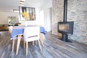 Villas charming house in a quiet environment with private swimming pool, near the village center of maussane-les-alpilles - 8 people : photos des chambres