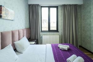 Modern Apartment Overlooking Tbilisi