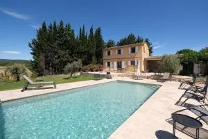 Air-conditioned villa with private pool overlooking Roussillon - Luberon - 8 people. - 鲁西永