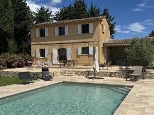 Villas Air-conditioned villa with private pool overlooking Roussillon - Luberon - 8 people. : photos des chambres