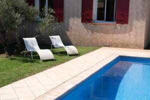 pretty detached villa with private swimming pool, in Aureille, in the alpilles - 8 people