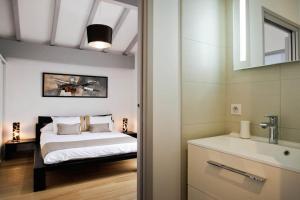 Villas Maison basque moderne avec piscine chauffee et vue : photos des chambres